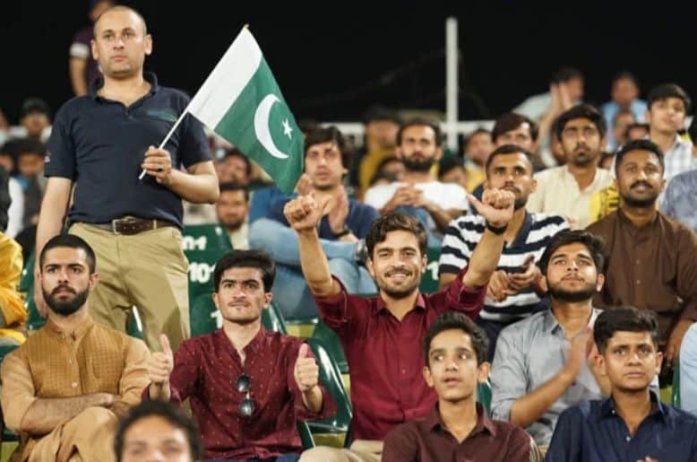 PSL franchise owners appeal PM to allow fans back into stadiums