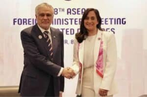 Dar, Canadian FM Anita discuss regional situation, peace efforts