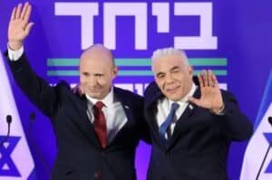 Former Israeli PMs unite to challenge Netanyahu in elections