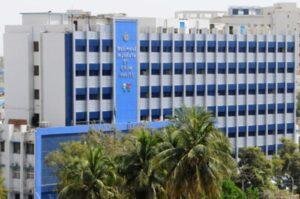 Karachi's largest children's hospital suffers from severe staff shortage