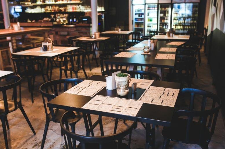 Major food outlets in Islamabad served show cause notice