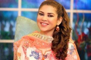 Mishi Khan among Pakistani celebrities to call out rising petrol prices