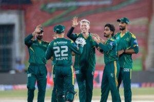 Multan Sultans edge Karachi Kings by 10 runs in thrilling PSL clash