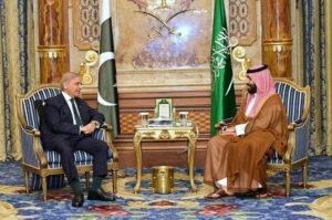 PM Shehbaz Sharif meets Crown Prince and PM Kingdom of Saudi Arabia in Jeddah