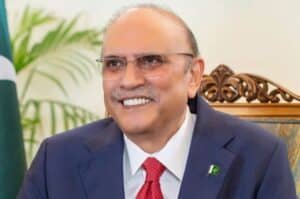 President Zardari begins official visit in China with focus on CPEC