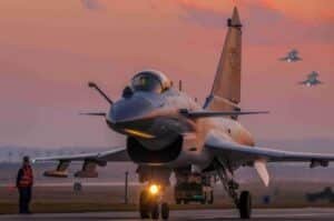 Sales Chinese fighter jets double Marka e Haq