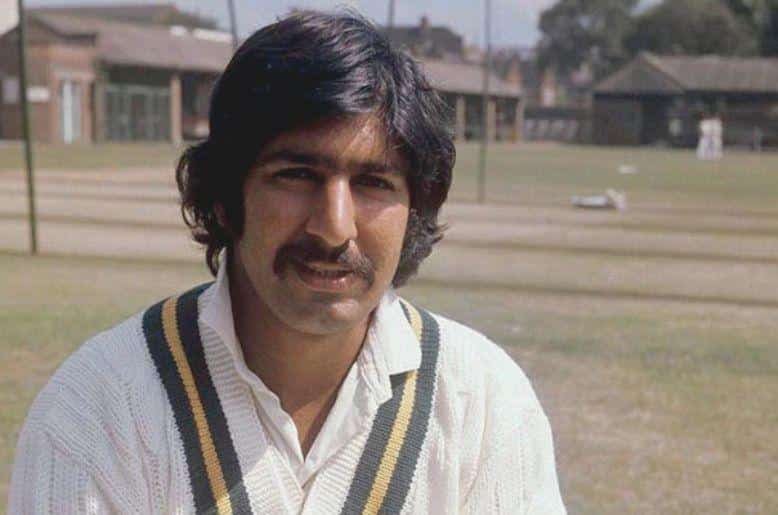 Sarfraz Nawaz’s health decline, new pictures shock fans