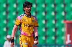 Zalmi youngster Raza takes sensational hat-trick in PSL clash