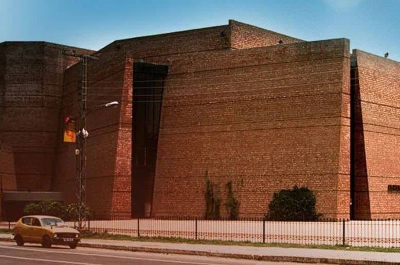 Alhamra Lahore to revive stage entertainment in Pakistan