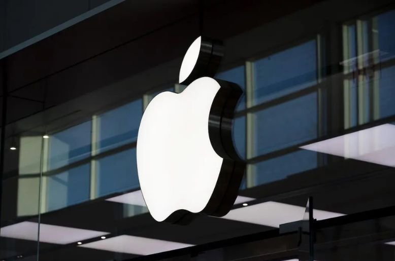 Apple, Intel reach preliminary chip-making agreement, WSJ reports