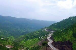 DC directs authorities to speed up efforts to upgrade Murree's aesthetic appeal
