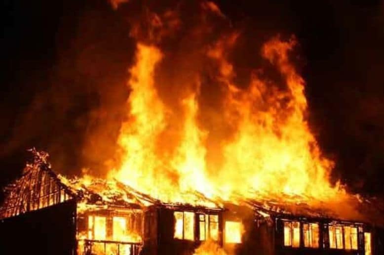 Jacobabad village torched in violent attack over reported marriage dispute