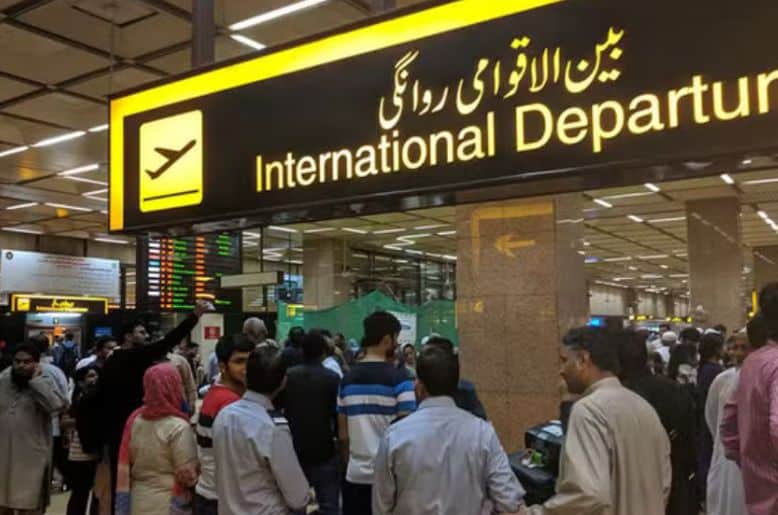 Karachi airport begins Ebola screening ahead of return of Hajj pilgrims