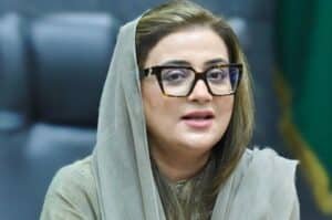 “MashaAllah! The new look of Ichhra Bazaar makes me want to visit it myself”, Azma Bokhari