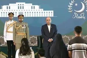 Military awards ceremony held at Aiwan-e-Sadr, President honours armed forces personnel