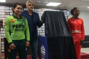 PCB unveils trophy ahead of Pakistan–Zimbabwe Women’s ODI series