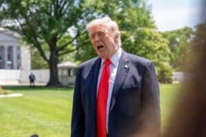 Trump says restarting strikes on Iran possible
