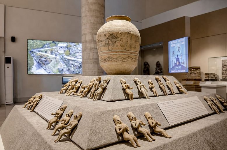 US returns over 450 stolen cultural artifacts to Pakistan worth $23 million