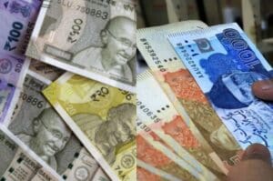 indian rupee pakistani rupee, indian currency, pakistani currency, state bank of pakistan, marka-e-haq