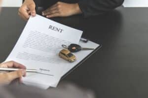 Abu Dhabi freezes residential, commercial rent hikes for Pakistanis, other expats