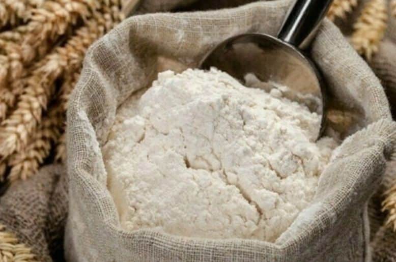 Flour price reaches Rs200 per Kg