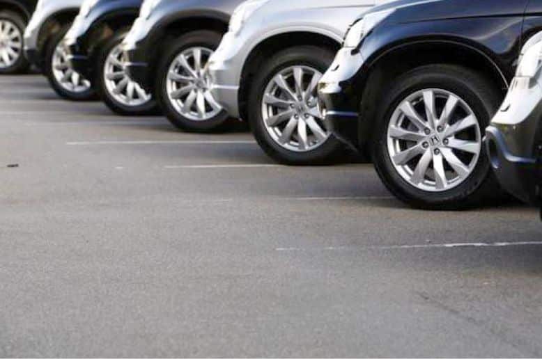 Govt proposes EVs tax breaks, higher levies on conventional vehicles in new budget