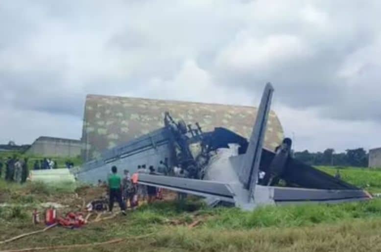 Another Indian jet crashes, pilot declared dead