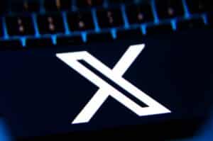 Is X down in Pakistan, worldwide