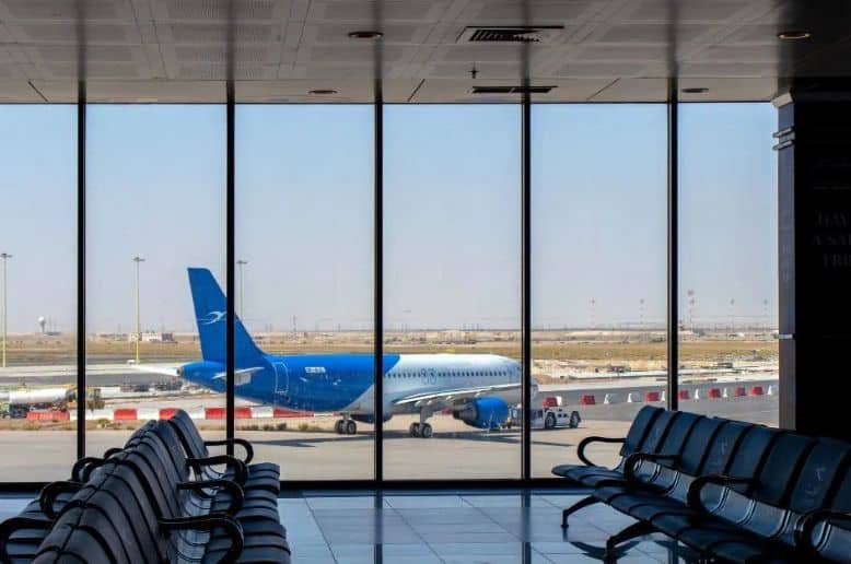 Kuwait International airport closed