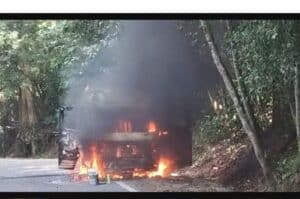 Tourist van catches fire on Murree Expressway