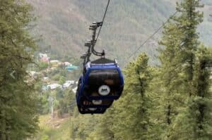 Patriata cable car service temporarily suspended over iron rope replacement