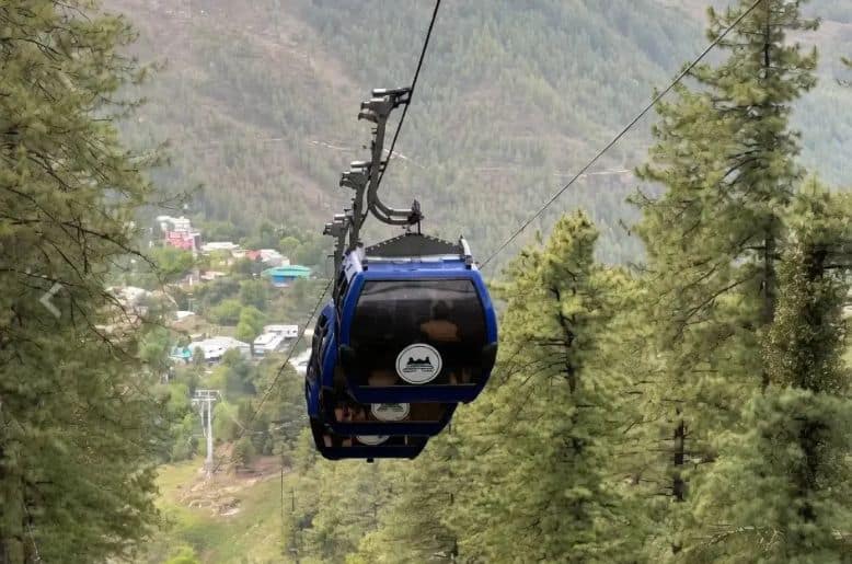 Patriata cable car service temporarily suspended over iron rope replacement