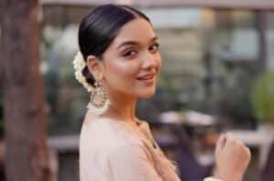 Romaisa Khan viral cafe fight claims says ‘It’s not me'