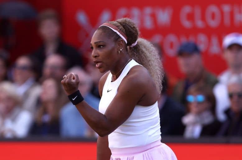 Serena Williams makes winning return in Queen's Club doubles