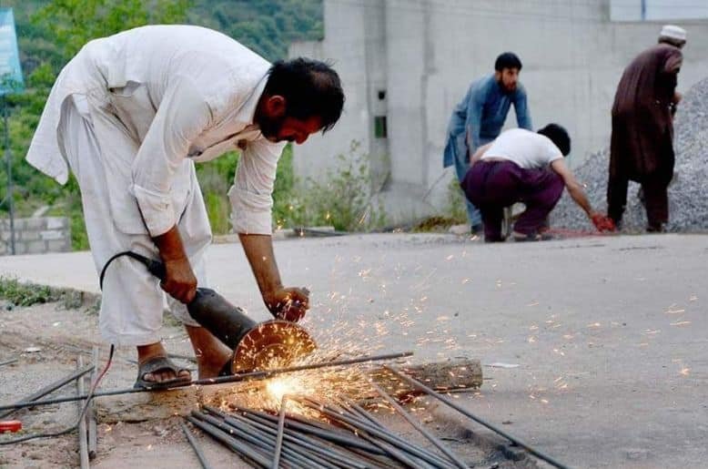 Sindh govt considering relief measures, increase in minimum wage