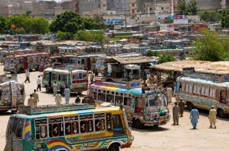 public transport karachi, karachi transport today, karachi transport, karachi transporters, karachi transporter strike, karachi bus stations