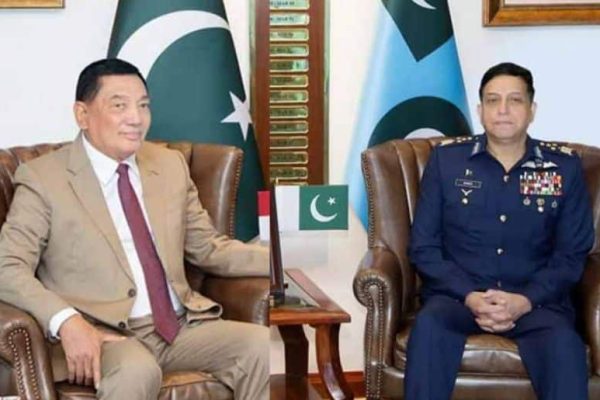 Indonesian defence minister praises Pakistan Air Force