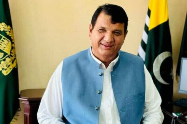 Pakistan reaffirms support for Kashmir, increases refugee allowance