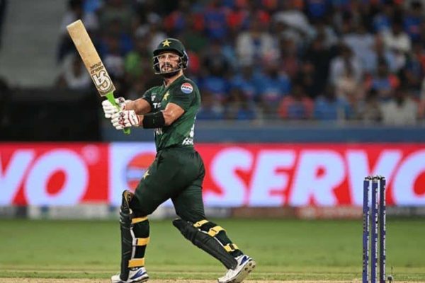 PSL star nears Babar Azam record, equals Virat Kohli’s