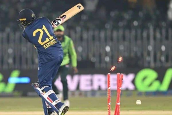 Star Sri Lankan batsman will not play against Pakistan
