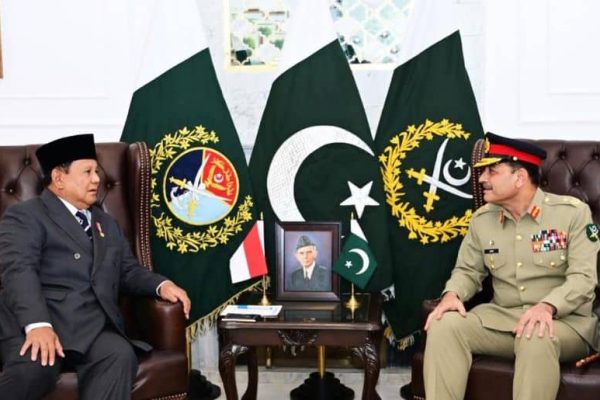 CDF Field Marshal Asim Munir meets Indonesian president Prabowo Subianto in Islamabad