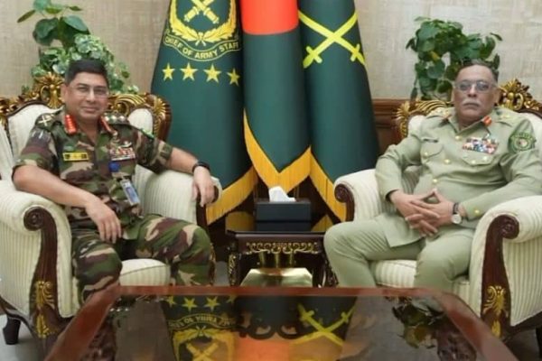 CJCSC Gen Sahir Shamshad Mirza Meets Bangladesh Army Chief in Dhaka