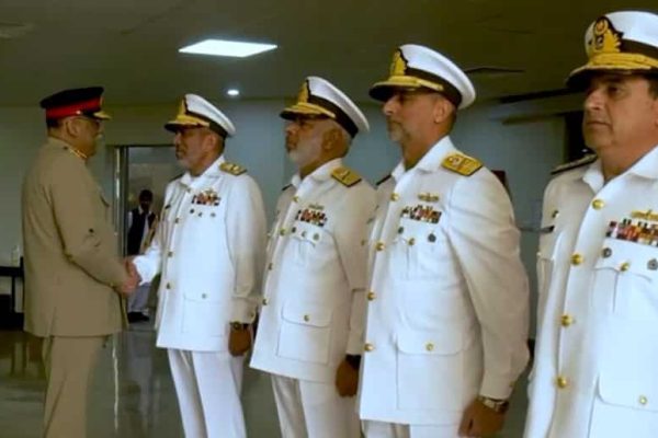 CJCSC General Sahir Shamshad Mirza Pays Farewell Visit to Naval Headquarters