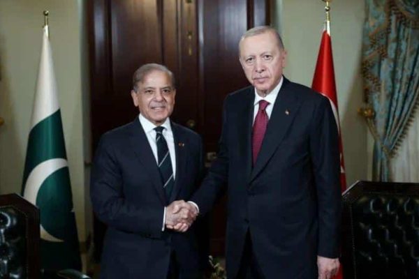 Ceasefire in region is due to PM Shehbaz, says Tayyip Erdoğan