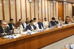 New restrictions for Civil Servants
