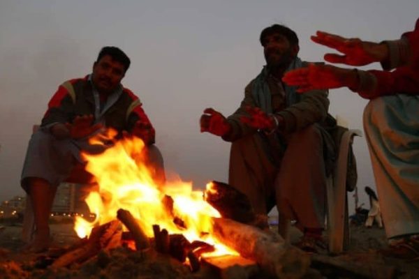 Cold, dry weather to prevail as dense fog disrupts life in many areas