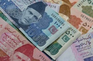 Federal law officers may get a salary hike