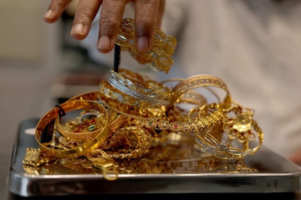 Gold prices in Pakistan rise on safe haven demand