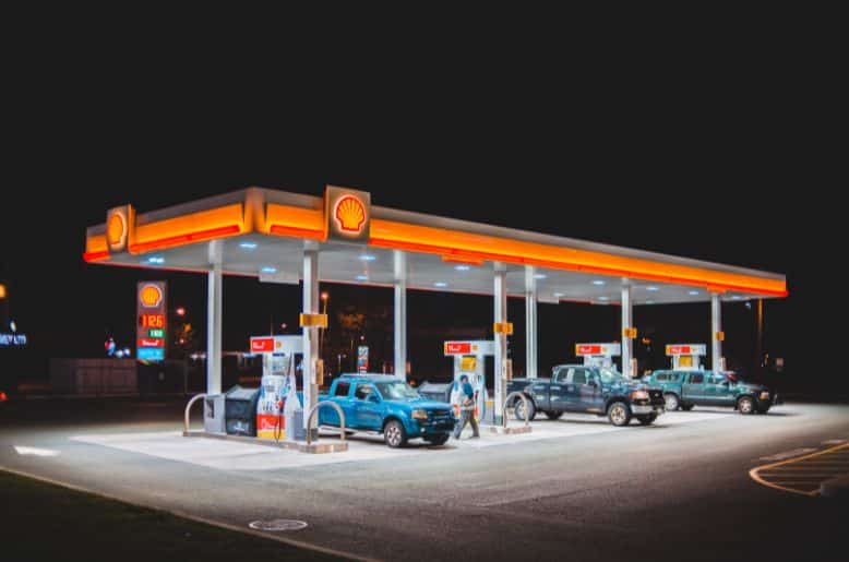 Govt announces new petrol, diesel prices in Pakistan today