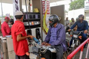 Govt makes major decision on petrol, diesel prices